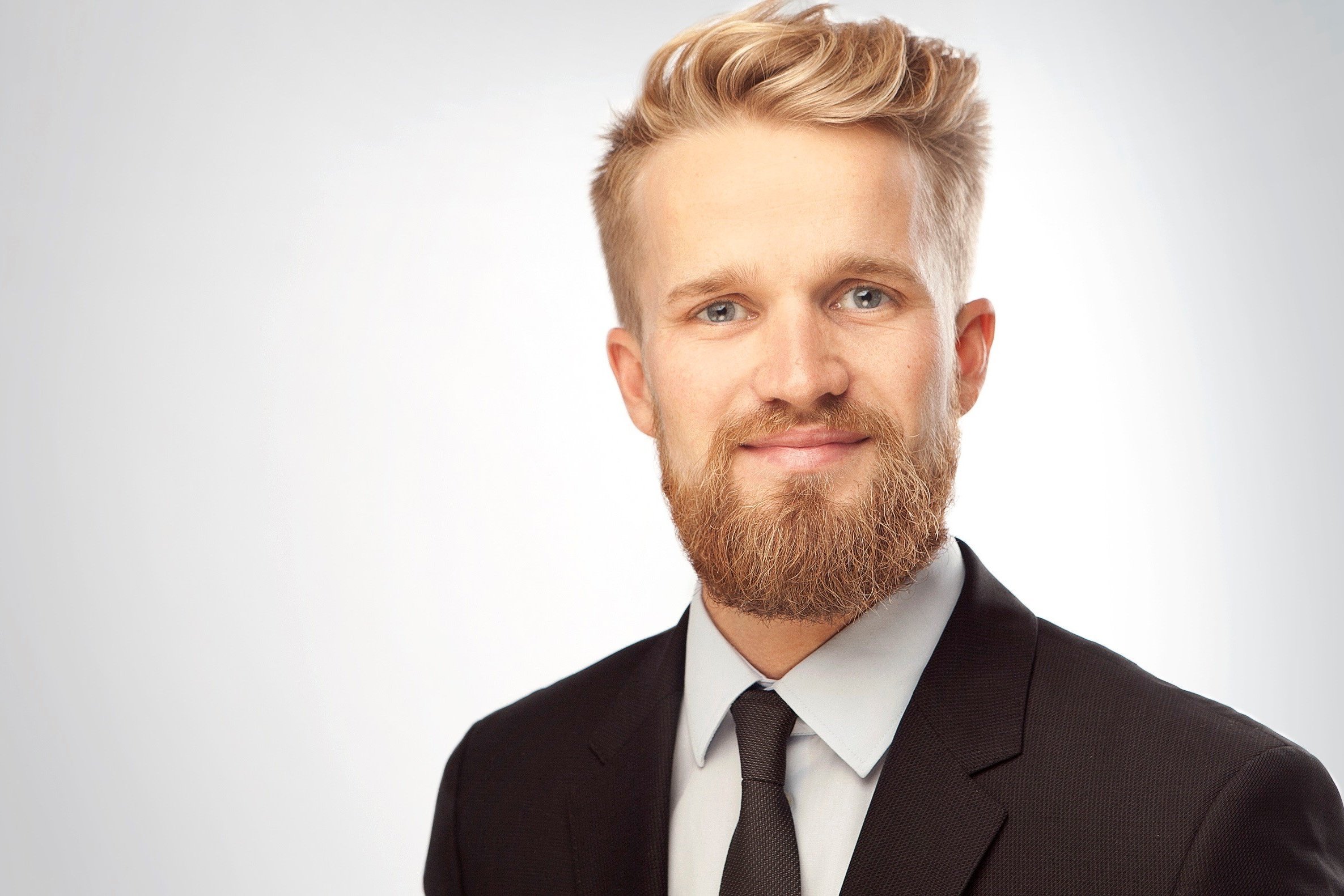 Niklas Oppenrieder Das Portraitfoto zeigt Niklas Oppenrieder.