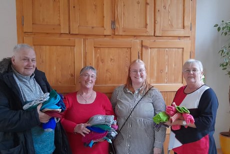 &Uuml;bergabe der Spende in der Obdachlosenunterkunft Kaiserslautern