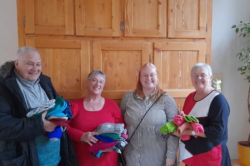 &Uuml;bergabe der Spende in der Obdachlosenunterkunft Kaiserslautern