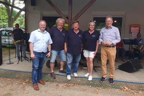 v.l.n.r. OB Jan Einig, Rüdiger Hof, Norbert Faltin, Frau Michaela Seuser, Herr MdB Erwin Rüddel