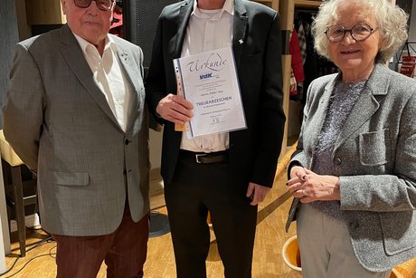 VdK Mitglied Ehrung 6 Weihnachtsfeier 2025 Urkundenübergabe VdK Mitglied Ehrung 6 Weihnachtsfeier 2025 Urkundenübergabe