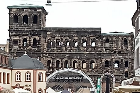 Blick vom Hauptmarkt zur Porta Nigra