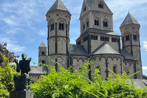 Kloster Maria Laach in der Eifel Kloster Maria Laach in der Eifel