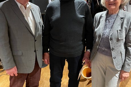 VdK Mitglied Ehrung 2 Weihnachtsfeier 2025 VdK Mitglied Ehrung 2 Weihnachtsfeier 2025 Urkundenübergabe