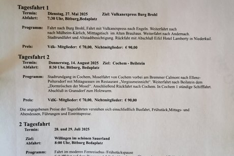 Foto vom Flyer VdK Fahrten 2025 mit Anmeldedaten, Terminen und Bankverbindung