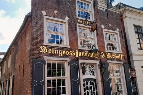 Weinhandlung in Leer