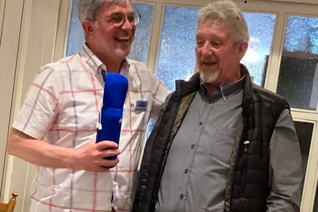 Referent des Weissen Rings Herrn Schmitz mit Vorsitzendem Wilfrid Muthers