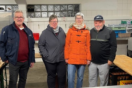 Ausschank fest in VdK-Hand - die Ruhe vor dem Ansturm gleich gehts los