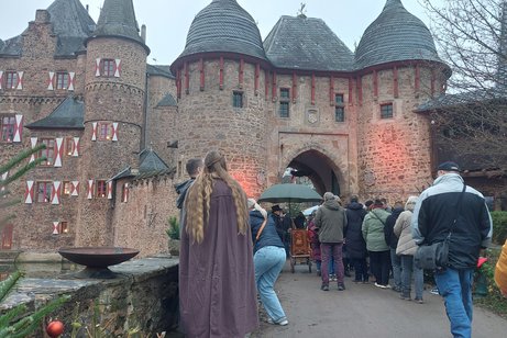 mittelalterlische Wasserburg