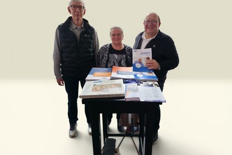 Axel Schreiner, der Initiator dieser Veranstaltung, B&auml;rbel und Otto H&auml;rter vom VdK