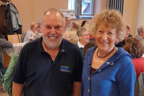 Stellvertretende Landesverbandsvorsitzende A. Winkler und Ortsverbandsvorsitzender V. Rothley Gute Gespräche beim Pälzer Nomidda