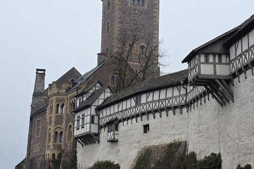 Im Jahr 1817 fand das Wartburgfest f&uuml;r Demokratie und Einigkeit statt.