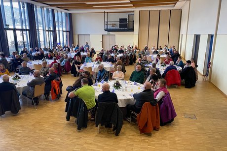 Blick zum Publikum des Ortsverbandstages in Prüm