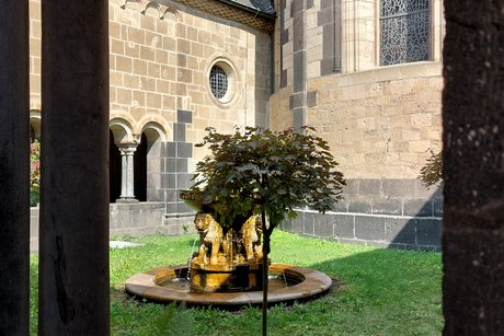 Löwenbrunnen
