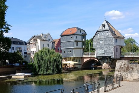 Die alte Nahebrücke mit den romantischen Brückenhäusern