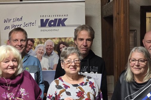 geehrte auf dem Foto aus dem Jahr 2025 VdK Ortsverband Schönenberg - Kübelberg