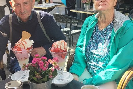 Eisschlemmen im Kaffee K & K Eisschlemmen im Kaffee K & K