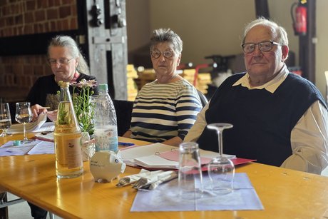 v.li nach rechts, B&auml;rbel H&auml;rter, Ilse L&ouml;wenbr&uuml;ck, Otto-U. H&auml;rter
