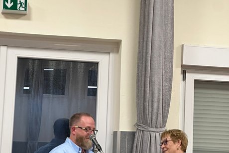 Vorsitzender bedankte sich mit Blumen