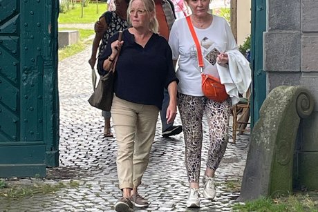 Gäste