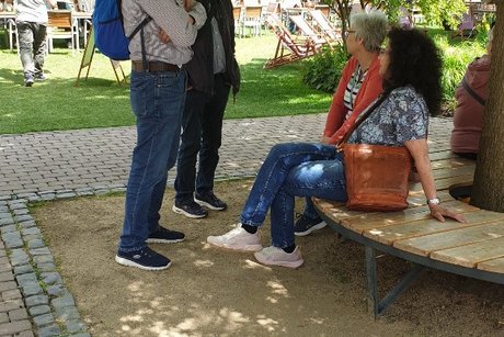 Kurze Lagebesprechnung Kurze Lagebesprechnung