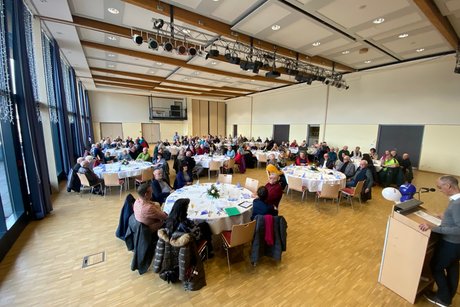 Blick zum Publikum des Ortsverbandstages in Prüm