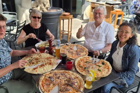 Pizza im XXL Format