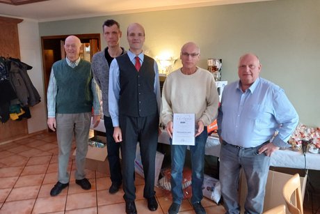 Johannes Strunk (10-j&auml;hrige VdK-Mitgliedschaft) und VdK-Vorstand