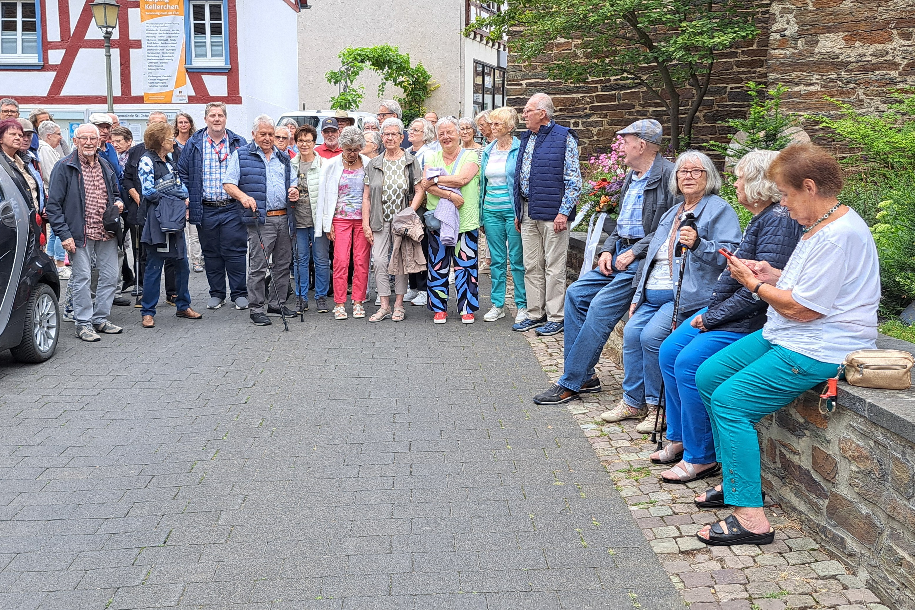 Mitglieder und Gäste