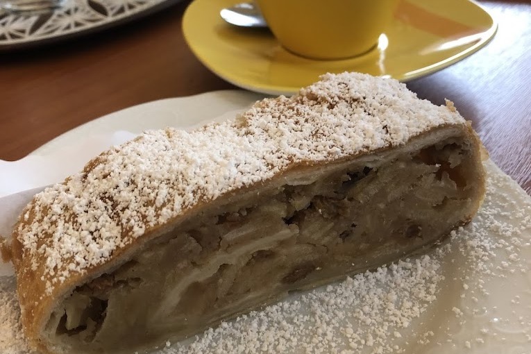 Kaffeeklatsch im Café Schaaf