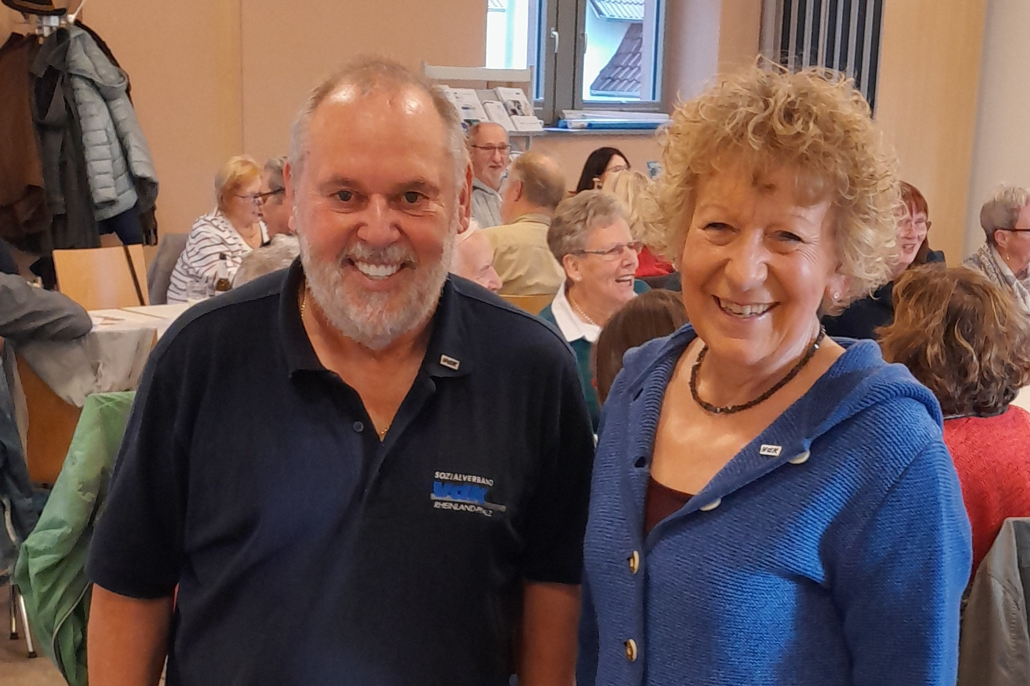 Stellvertretende Landesverbandsvorsitzende A. Winkler und Ortsverbandsvorsitzender V. Rothley Gute Gespräche beim Pälzer Nomidda