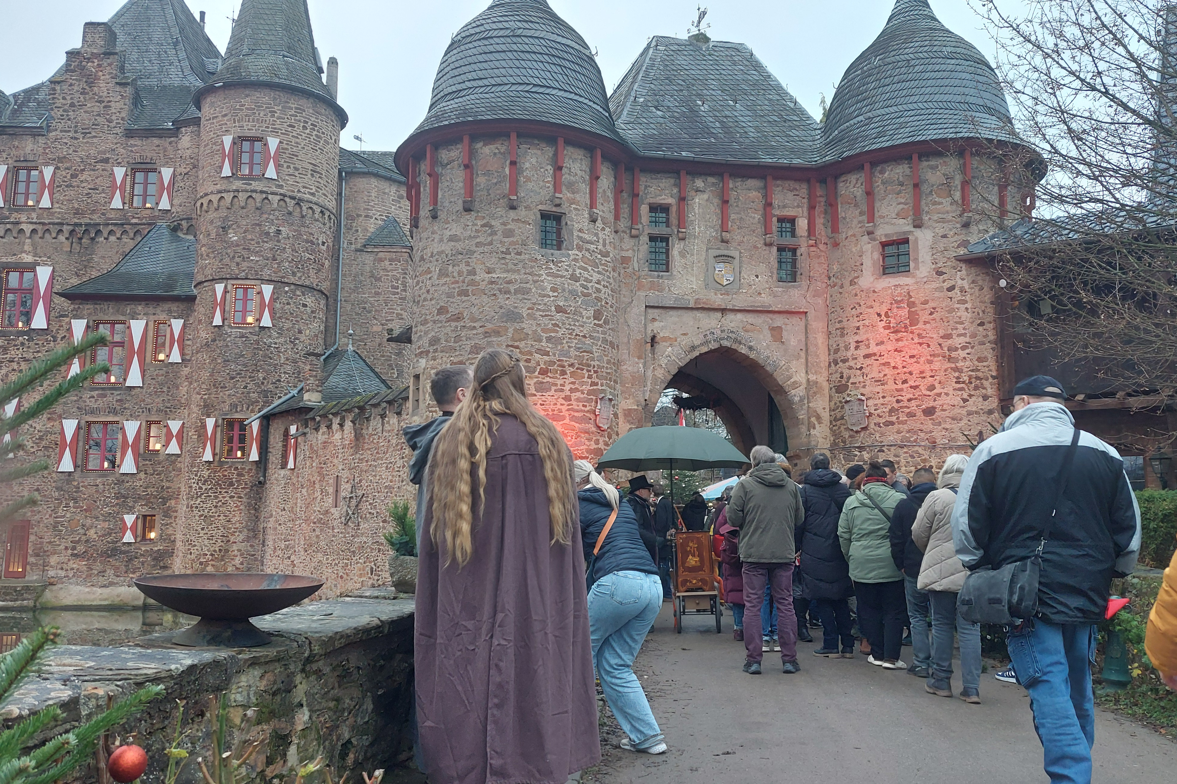 mittelalterlische Wasserburg