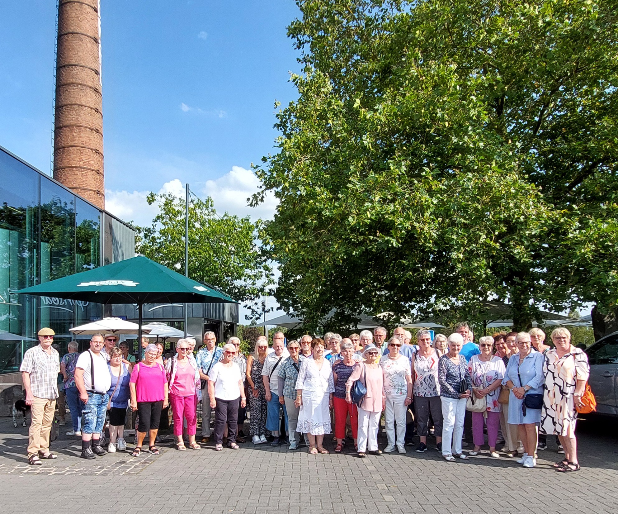 Gruppenbild VdK Mitglieder und Gäste Gruppenbild VdK Mitglieder und Gäste