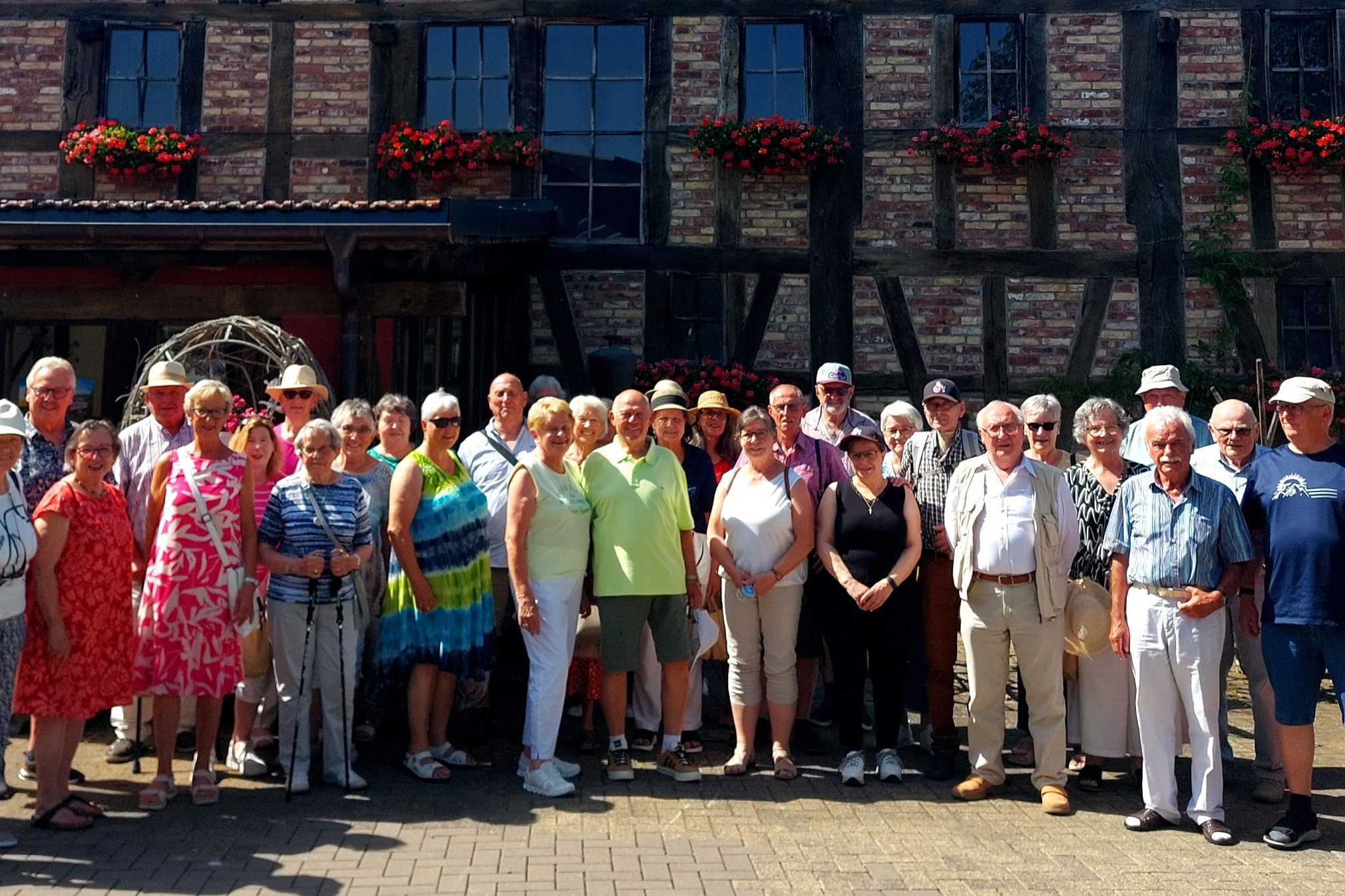 Tagesfahrt 1 Gruppenfoto Historische erlebnismühle