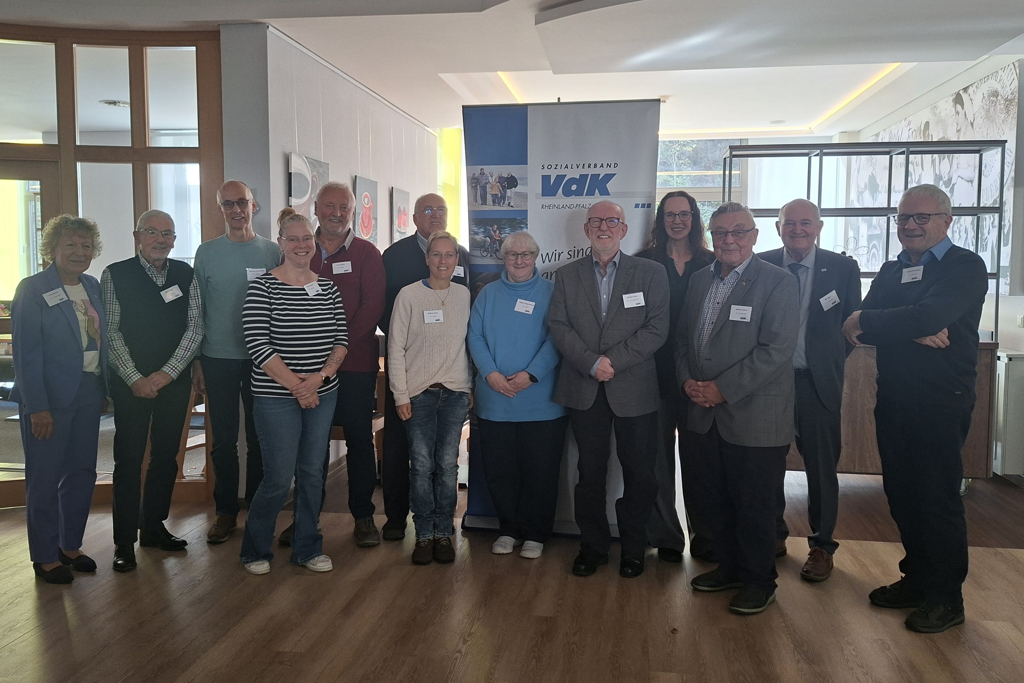 Das Foto zeigt den neuen Kreisverbandsvorstand mit Willi J&auml;ger (LV-Vorsitzender) und seiner Stellvertreterin Anita Winkler