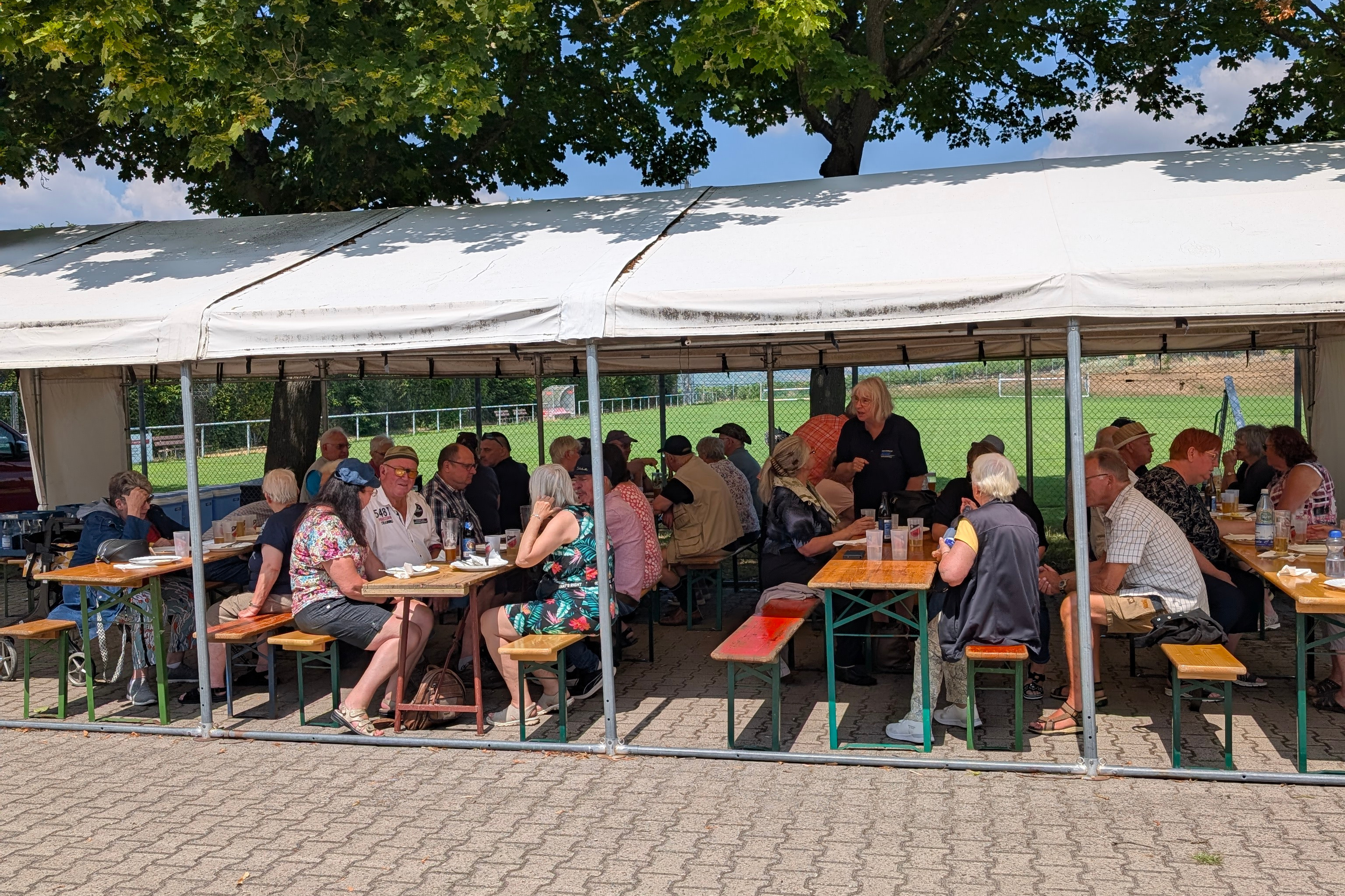 Zelt in Dromersheim