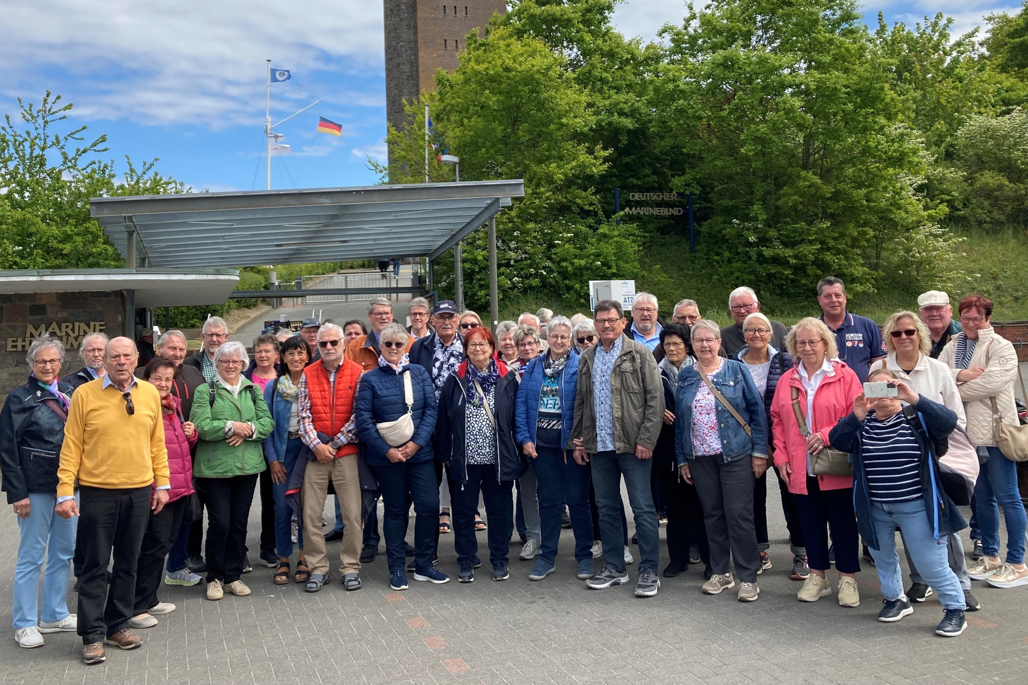 Mitreisende der Mehrtagesfahrt nach Fehmarn Gruppenbild der Mitreisenden der Mehrtagesfahrt nach Fehmarn