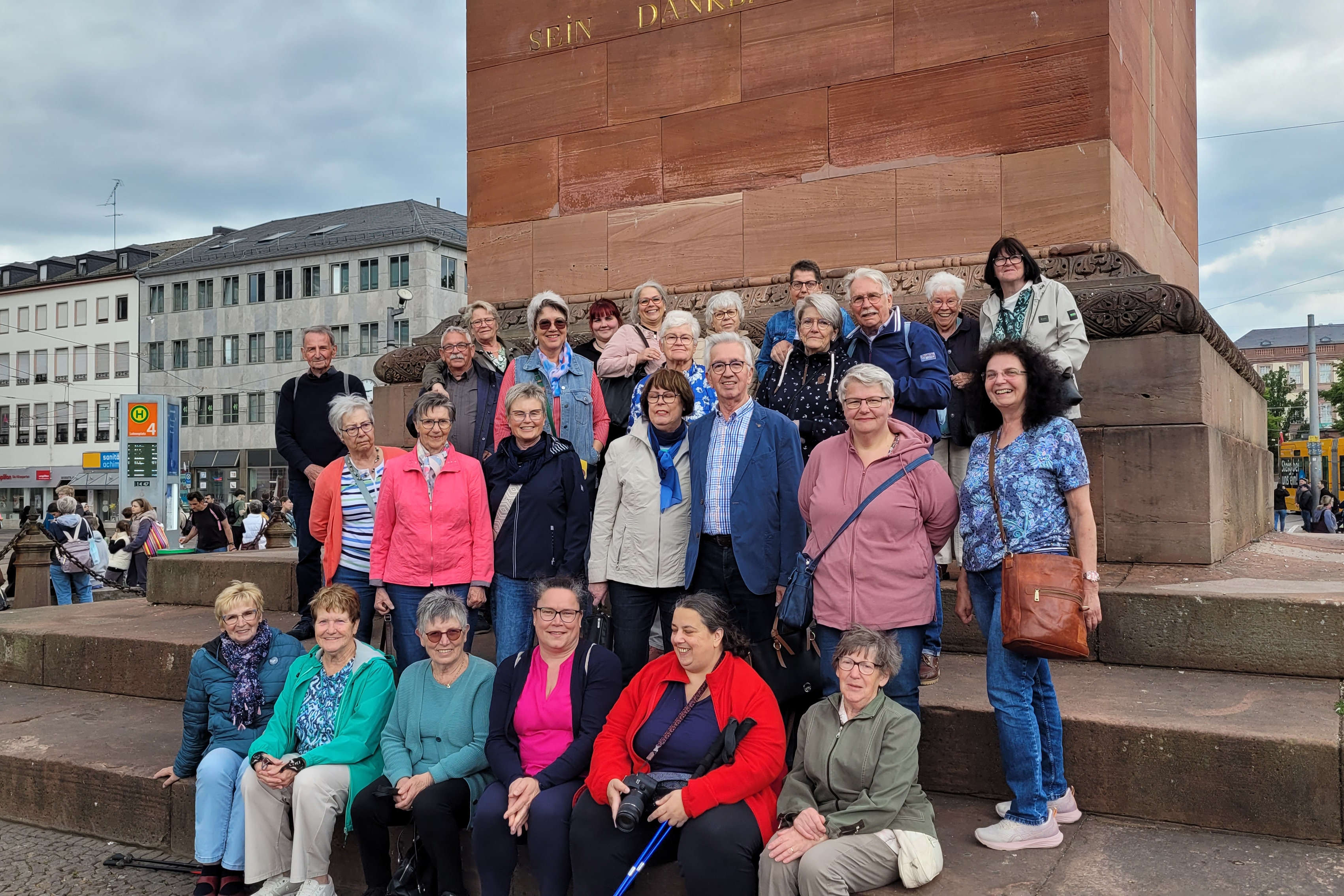 Tagesfahrt nach Weiterstadt und Darmstadt am 22.05.2025 Tagesfahrt nach Weiterstadt und Darmstadt am 22.05.2025